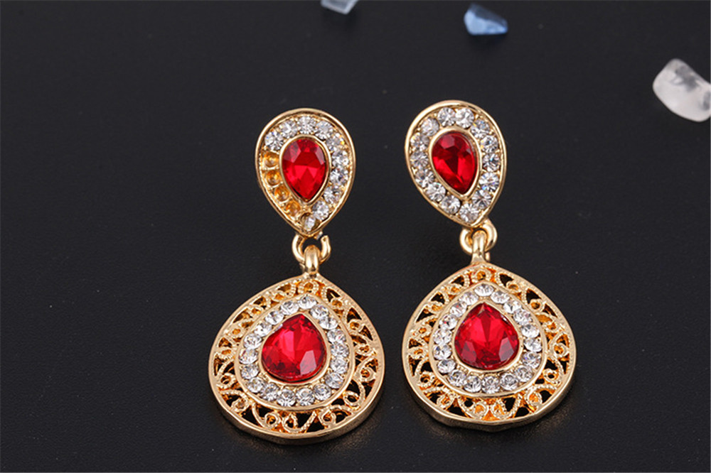 3 Piece/Set New Beautiful Crystal Stud Earrings Necklace Pendant Set For Women Jewellery Gift