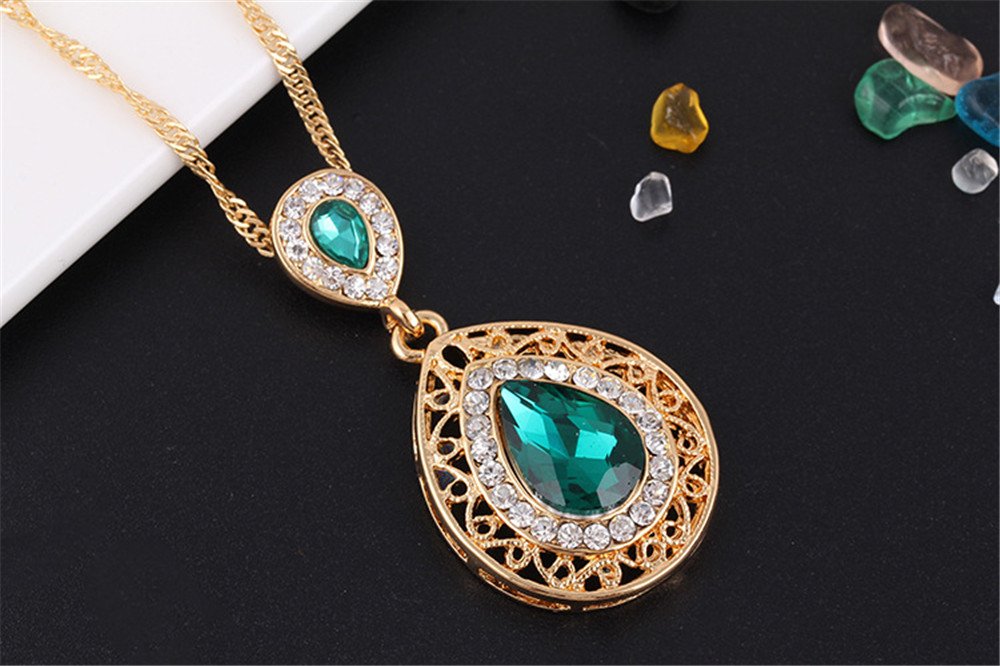 3 Piece/Set New Beautiful Crystal Stud Earrings Necklace Pendant Set For Women Jewellery Gift