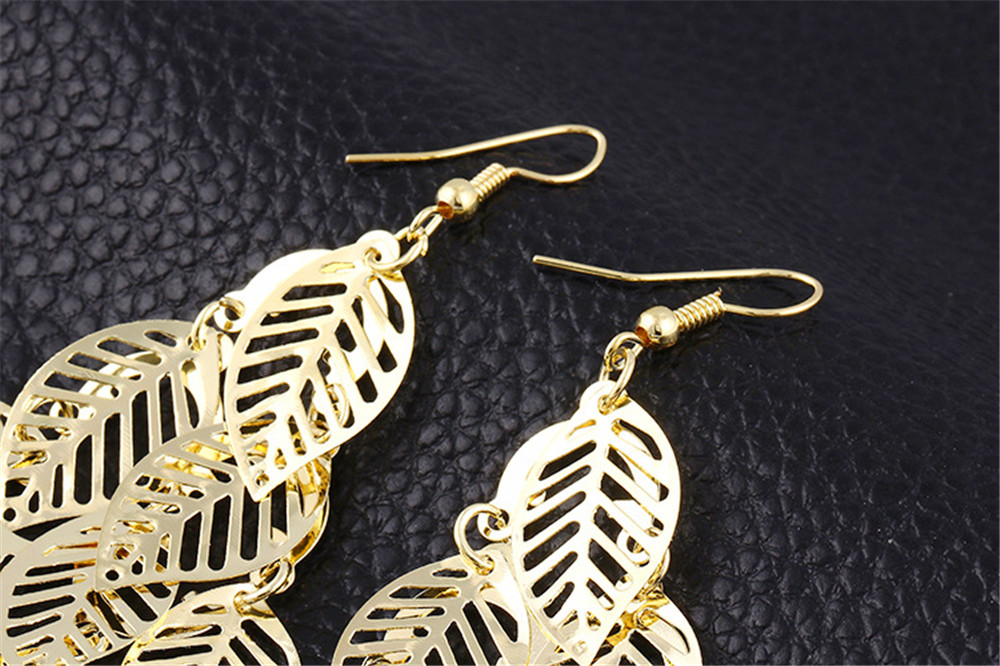Fashion Gold Hollow Gloss Leaves Drop Earrings Jewelry Tassel Long Earrings for Women