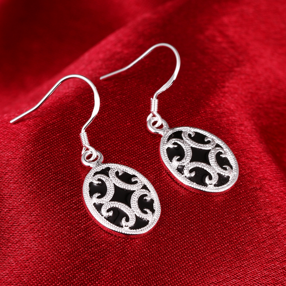 New Fasihon Stud Earring Oval Retro Style Silver Color Earing for women