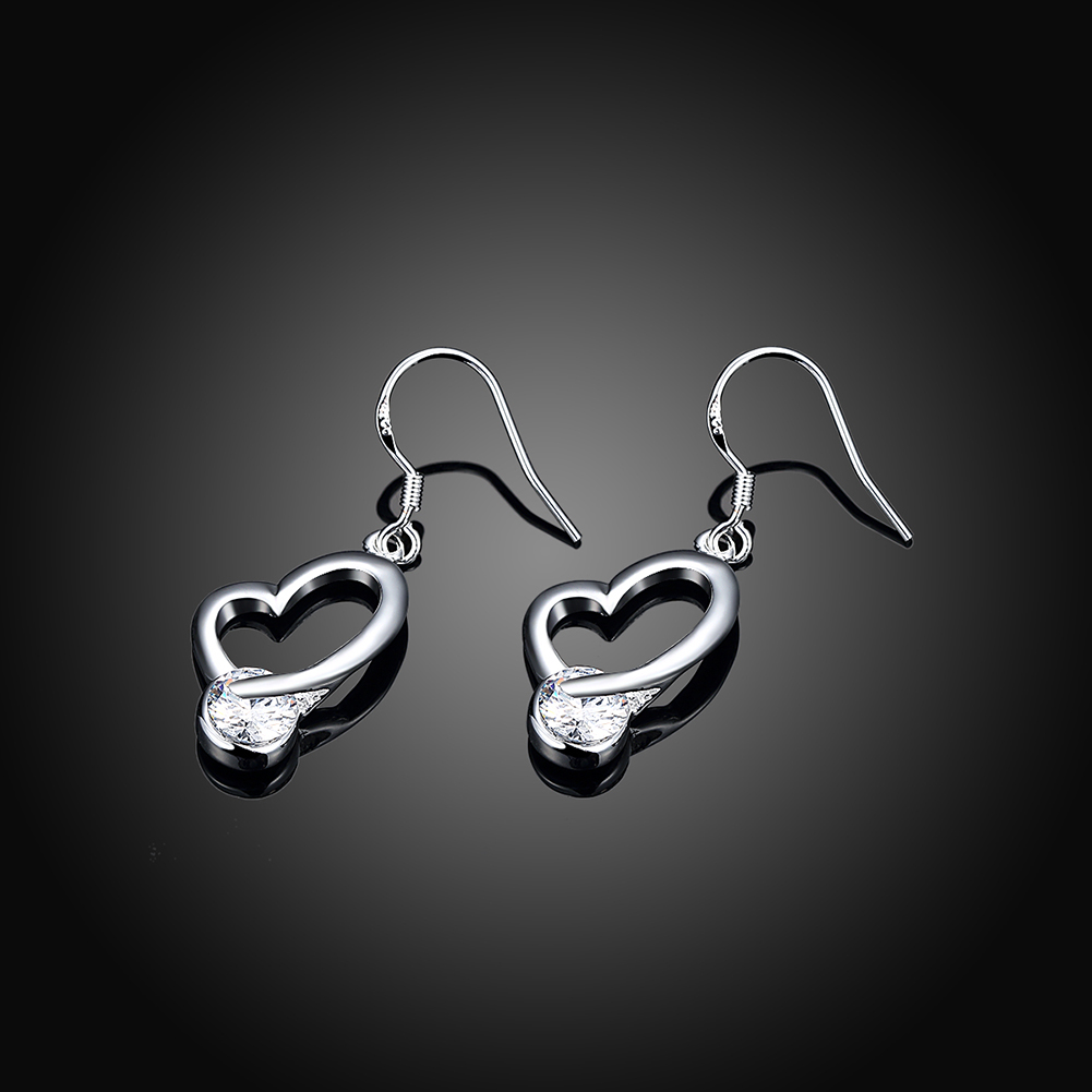 Silver Plated Creative Minimalist Fashion Crooked Heart Earrings Heart-shaped Silver Earrings