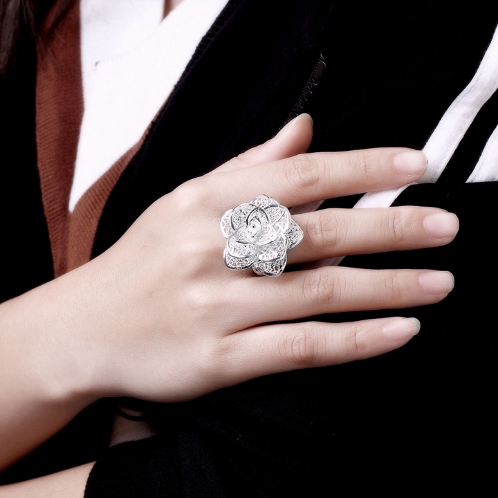 Fashion Personality Simple Elegant Silver Hollow Rose Silver Jewelry Ring Women Lady Gift Wedding