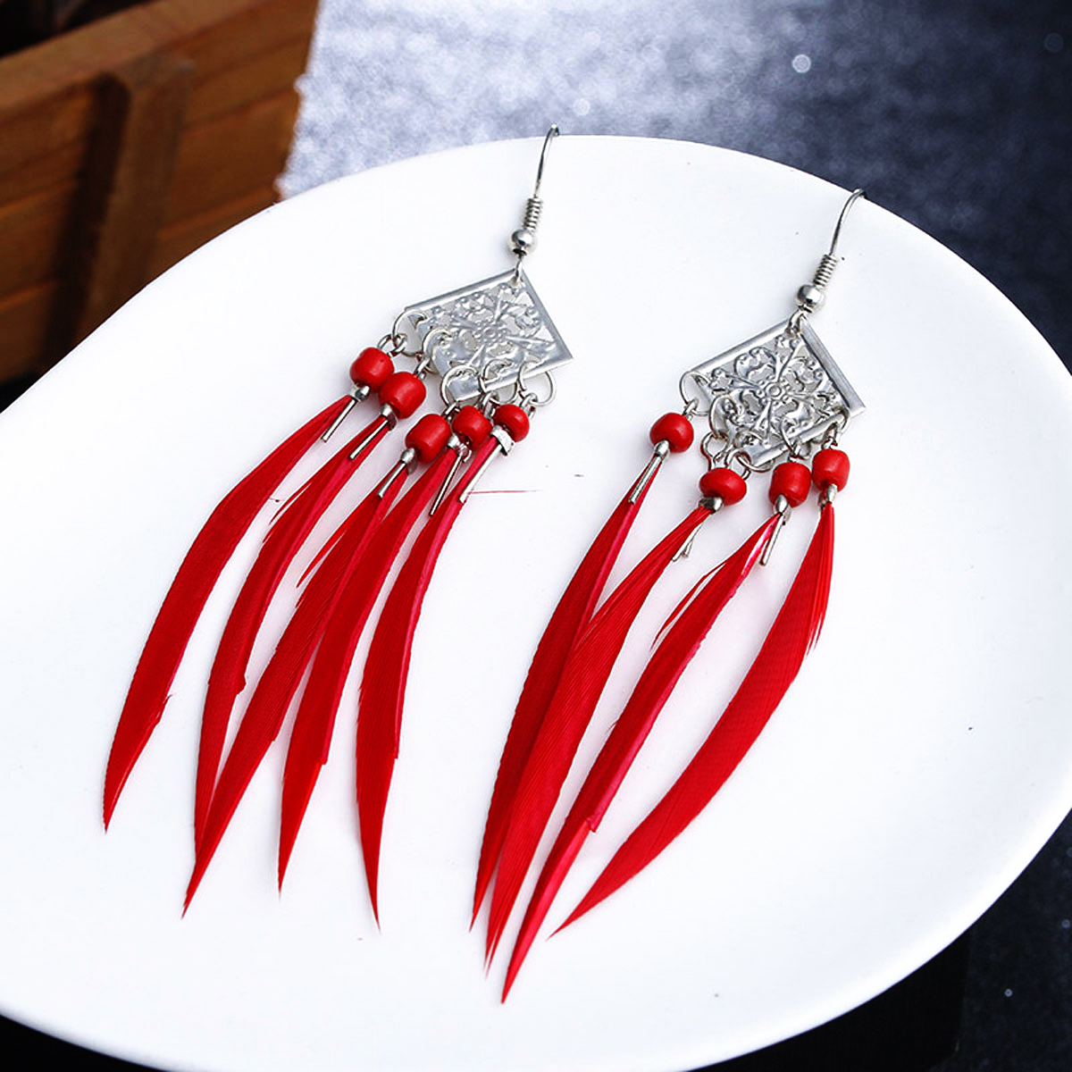 New Feather Tassel Earrings Retro Dangle Drop Earring Fashion Women Jewelry