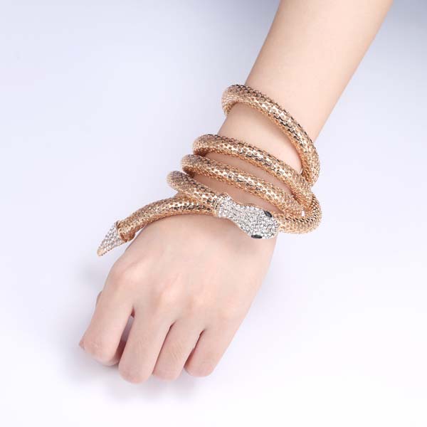 New Snake Type Necklace Women Choker