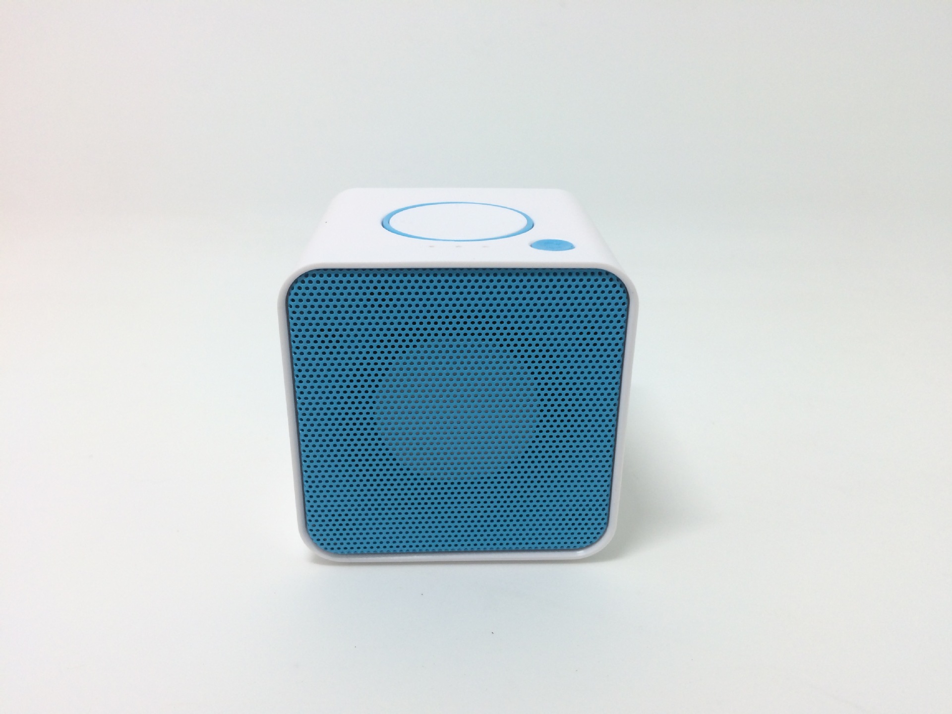 Wireless Bluetooth Speaker Car Card U Disk Sound Computer Portable Mini Small Speakers Bass