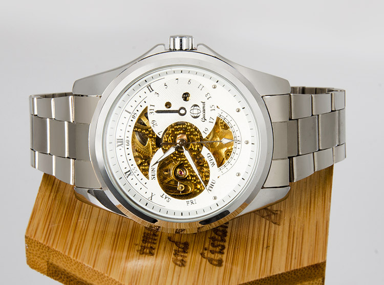 Upscale Men Hollow Watch Leisure fashion Fully automatic Mechanical watch