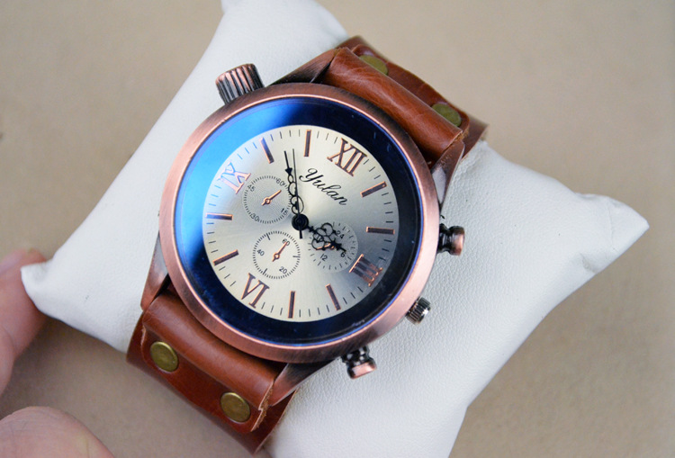 Fashion Blue glass quartz Watch  Western style Red bronze Big dial Fashion table