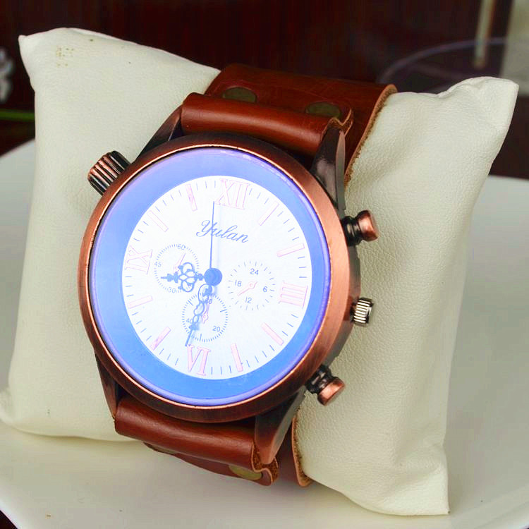 Trend Fashion Big dial Red bronze men and women Genuine Leather personality Retro Watch