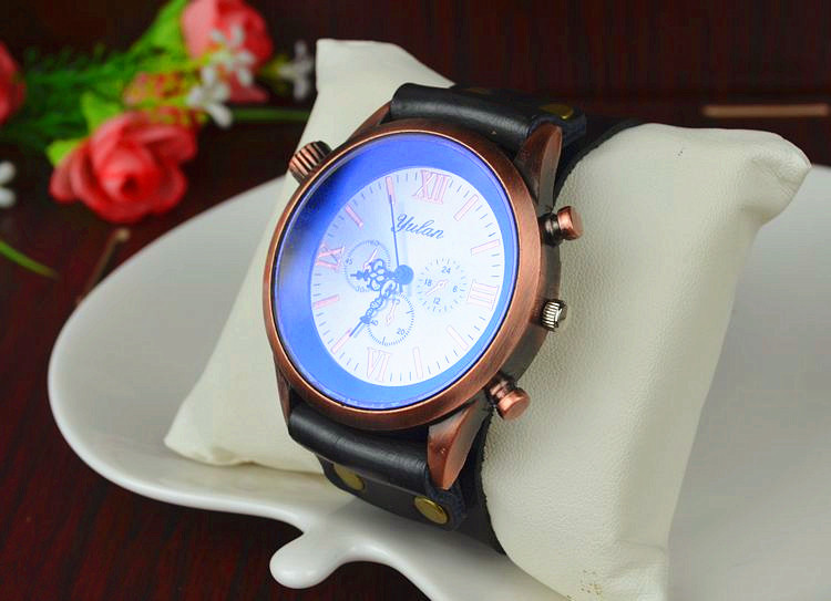 Trend Fashion Big dial Red bronze men and women Genuine Leather personality Retro Watch
