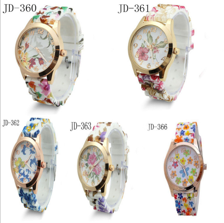 Color Print Watch  Blue And White Porcelain Color Printing Flowers Watch Fashion Trend Ms Watches