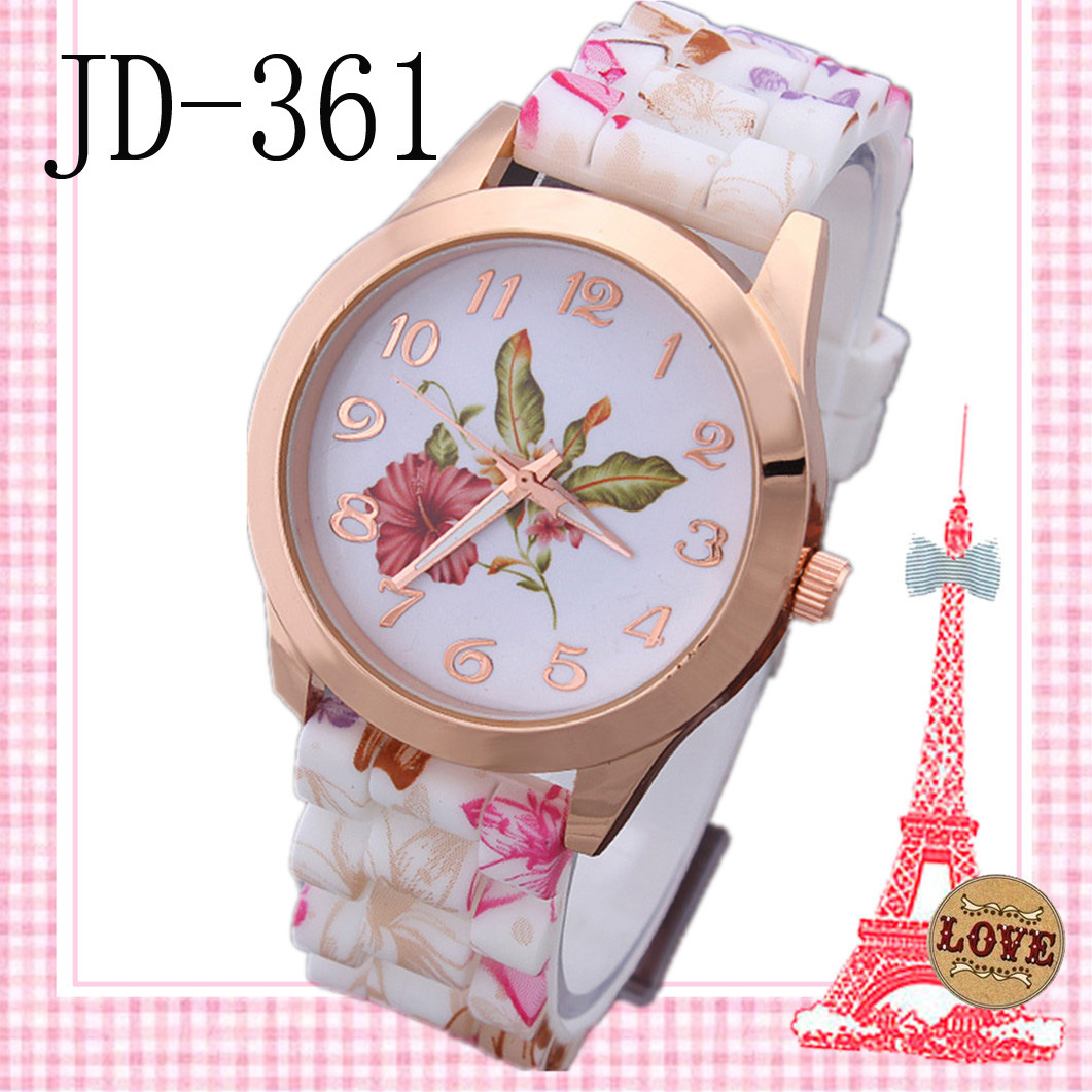 Color Print Watch  Blue And White Porcelain Color Printing Flowers Watch Fashion Trend Ms Watches