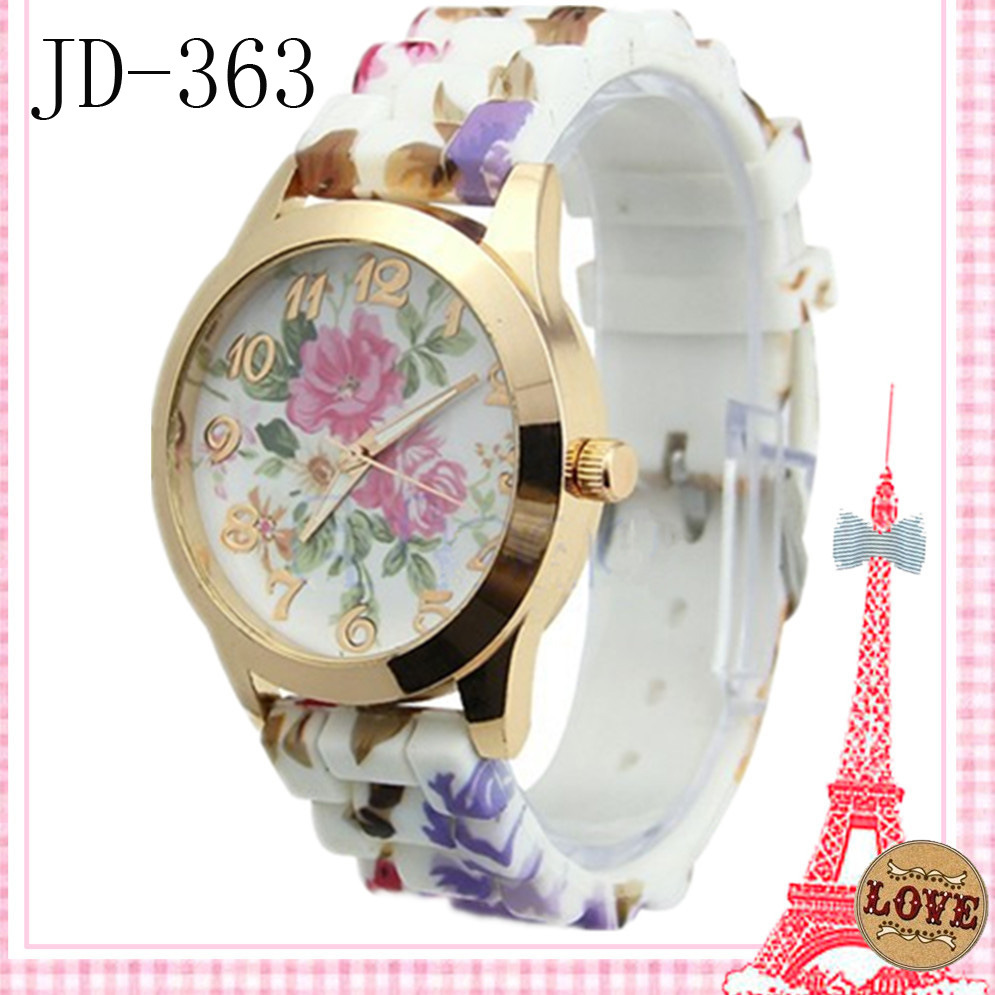 Color Print Watch  Blue And White Porcelain Color Printing Flowers Watch Fashion Trend Ms Watches