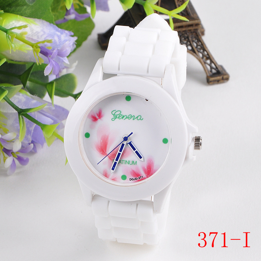 Fashion Silica gel Watch high quality fashion trend Leisure Silicone table