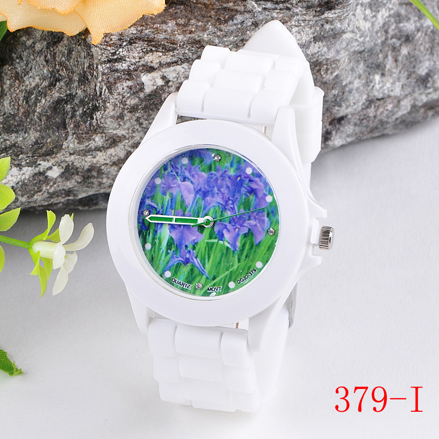 Fashion Silica gel Watch high quality fashion trend Leisure Silicone table
