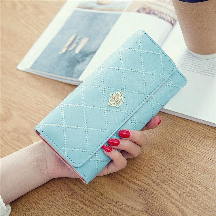 Female Long Section Buckle Lingge Love Crown Wallet Big Notes Female Models Wallet