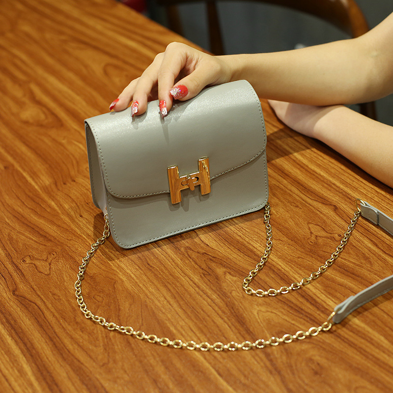 The New Small Square Bag Mini Bag Chain Bag Ms Fashion Leisure Shoulder Messenger Bag