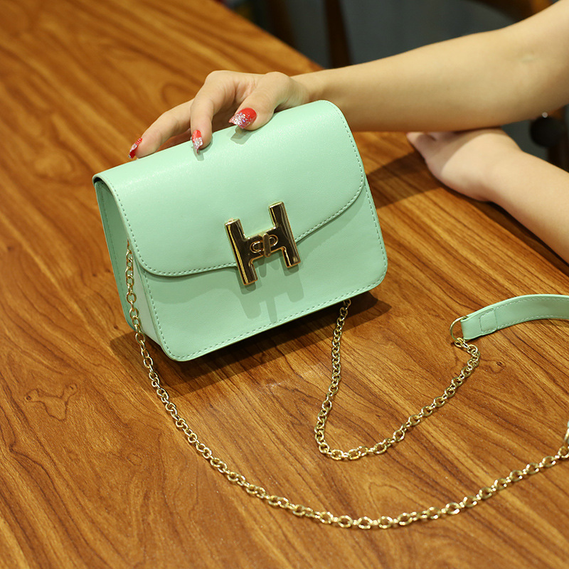 The New Small Square Bag Mini Bag Chain Bag Ms Fashion Leisure Shoulder Messenger Bag