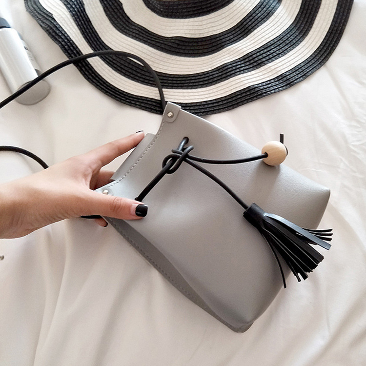 Lady bags Mini Tassel Bucket Bag Small Change Leisure Mobile Phone Bag Messenger Bag