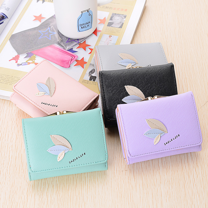 Ms Leisure Wallet Short Section Clip Pack Simple Leaves Buckle Three Fold Female Wallet