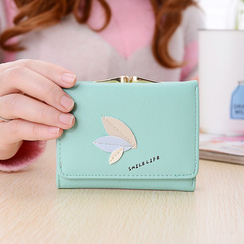 Ms Leisure Wallet Short Section Clip Pack Simple Leaves Buckle Three Fold Female Wallet