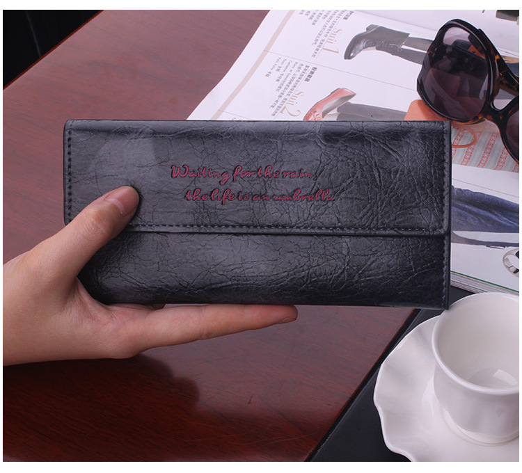 The New Fashion Wallet Ms Long Section Ultra Thin Multi-card Bit Soft Cover Oil Wax Student Hand Bag