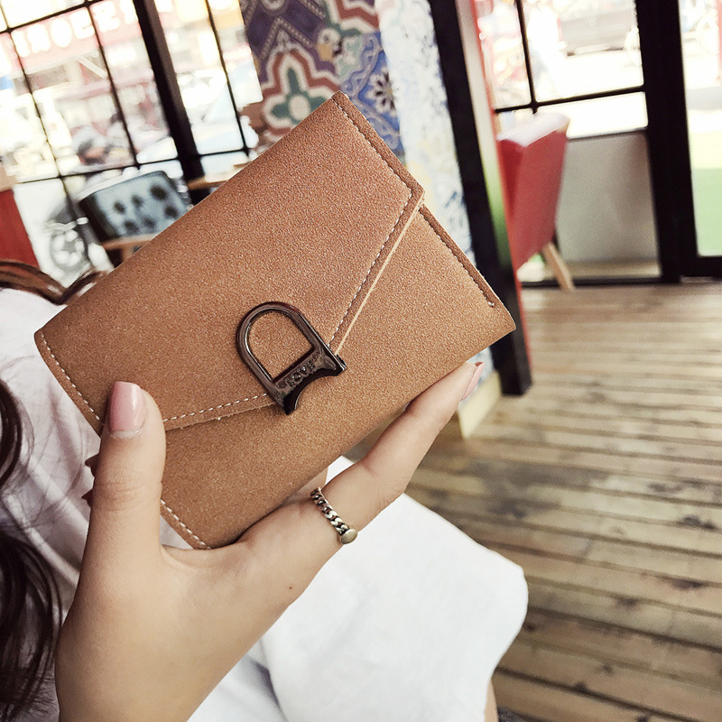 Scrub Personality Wild Retro Ms Short Section Wallet Female Buckle Ultra Thin Wallet Card Pack
