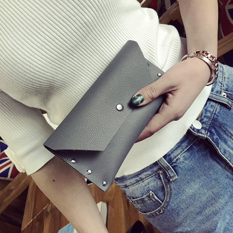 Western Style Retro Rivet Simple Wallet Female Long Section Student Lovely Wallet Mobile Phone Bag