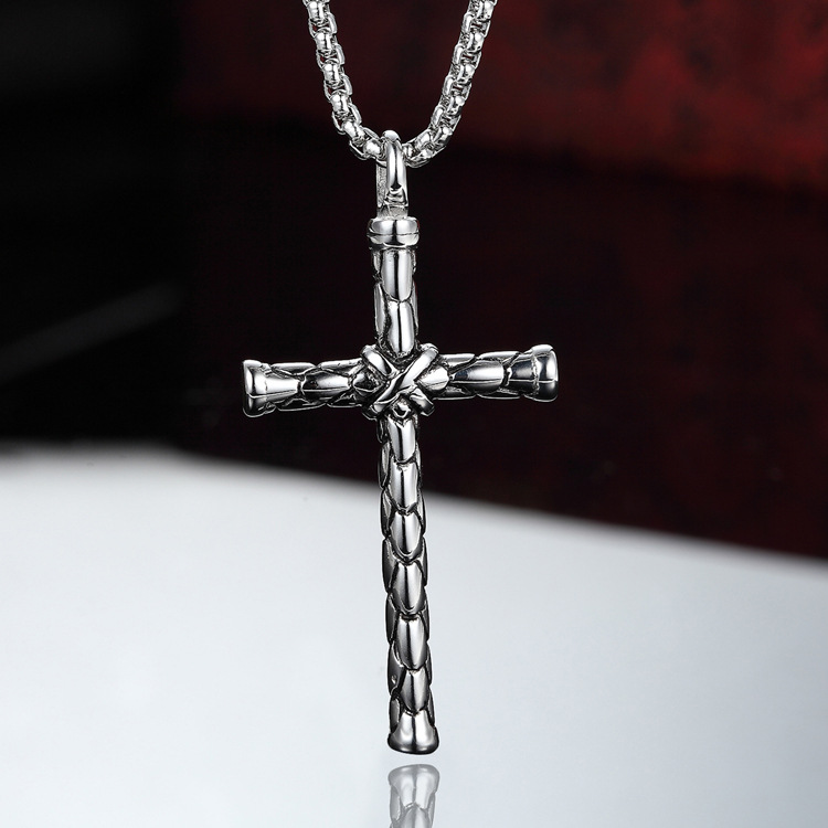 Personality Casting Dragonscale Cross Pendant Snake Scales Fashion Men Titanium Steel Necklace