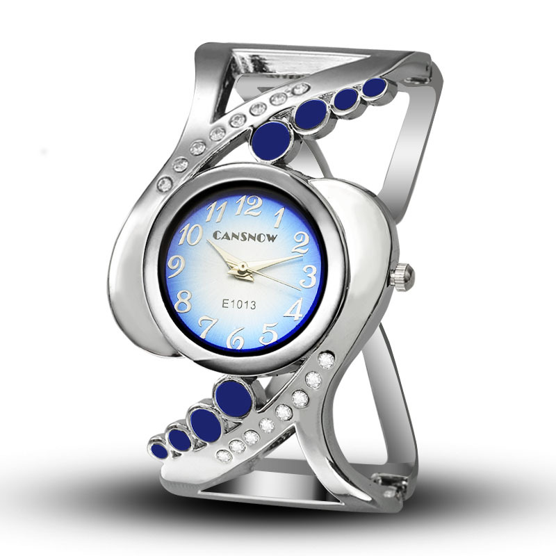 Girls Diamond Ms Watch Upscale Fashion Bracelet Hollow Watch