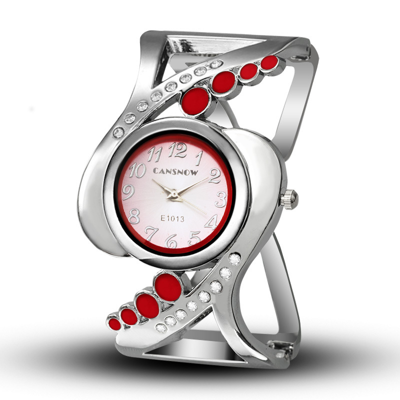 Girls Diamond Ms Watch Upscale Fashion Bracelet Hollow Watch