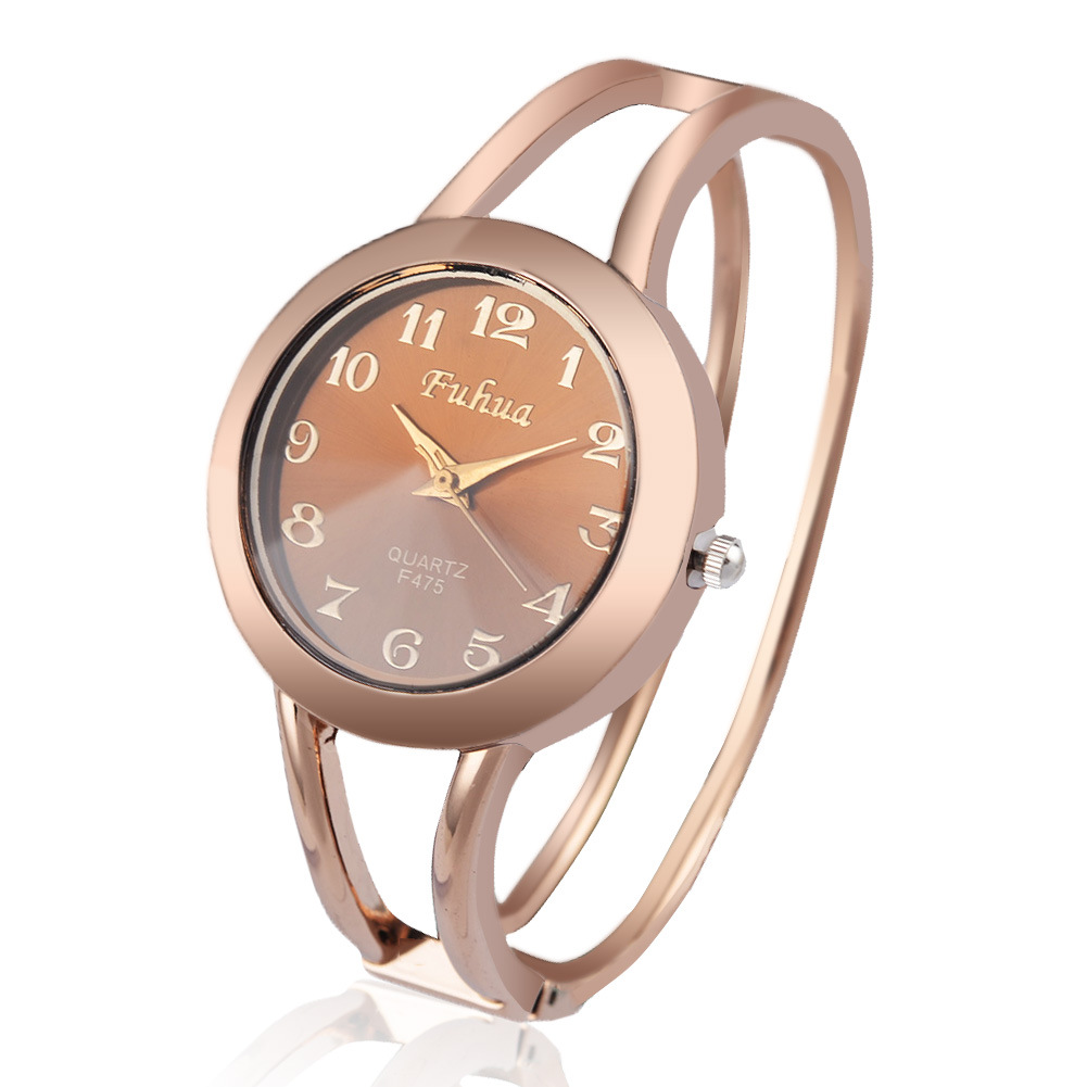 Upscale Fashion Female Models Rose Gold Bracelet Ms Quartz Bracelet Watch