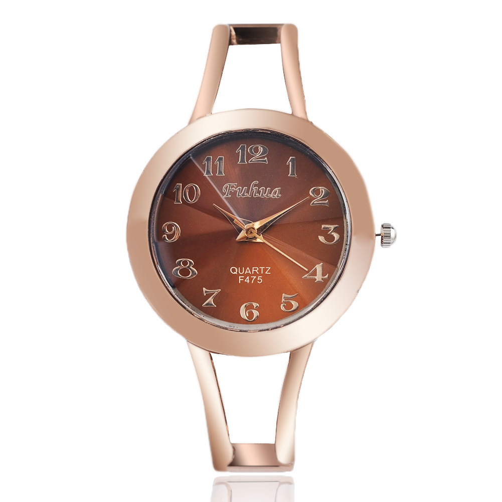 Upscale Fashion Female Models Rose Gold Bracelet Ms Quartz Bracelet Watch