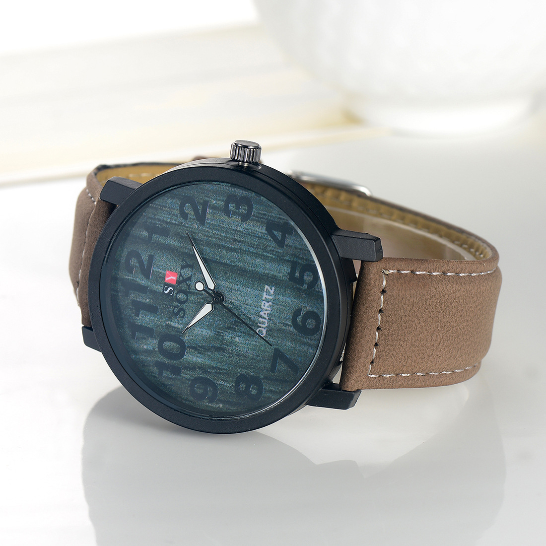 The New Simple Digital Watch Male Retro Harajuku Men Belt Watch
