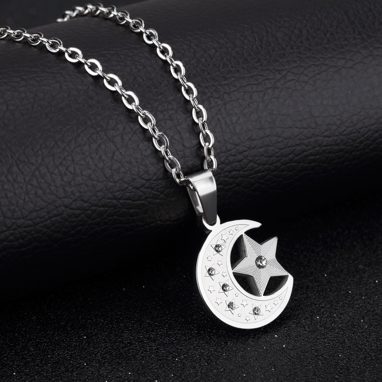 Western Style Star Moon Titanium Steel Men Pendant Fashion Leisure Necklace