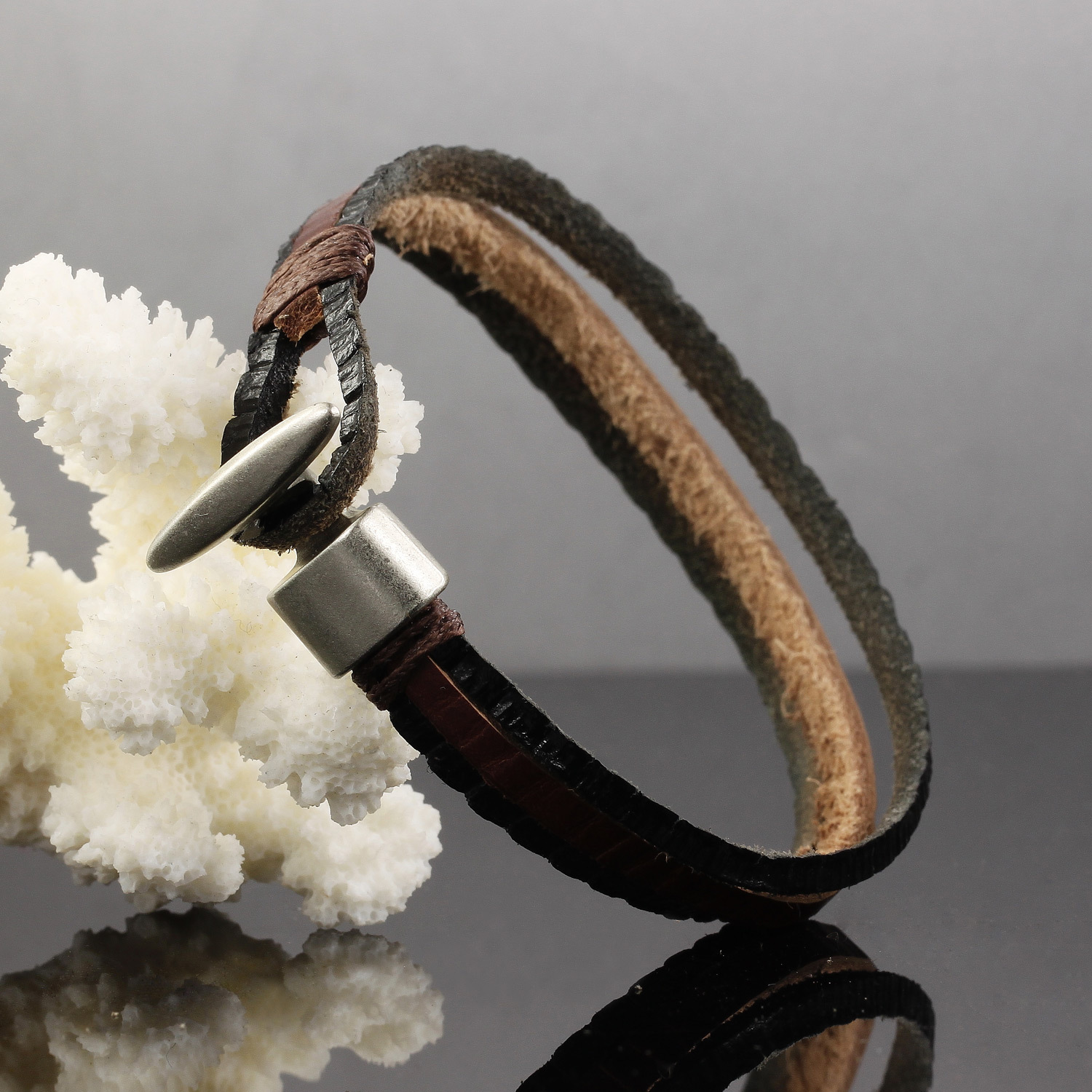 Men Cool Personality Retro Alloy Fashion Buckle Leather Bracelet