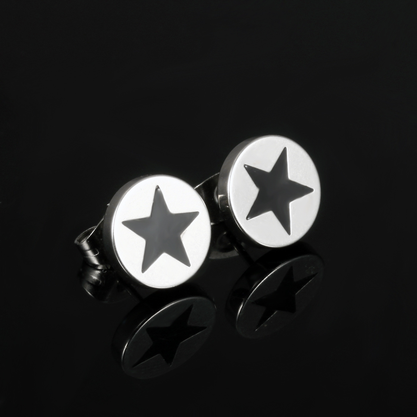Men Titanium Steel Earrings Fashion Simple Flat Round Five-Pointed Star Earrin