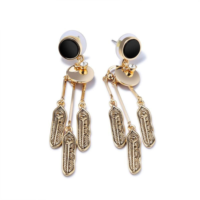 Personality Retro Wild Tassel Temperament Long Section Earring Ms Simple Leisure Earring