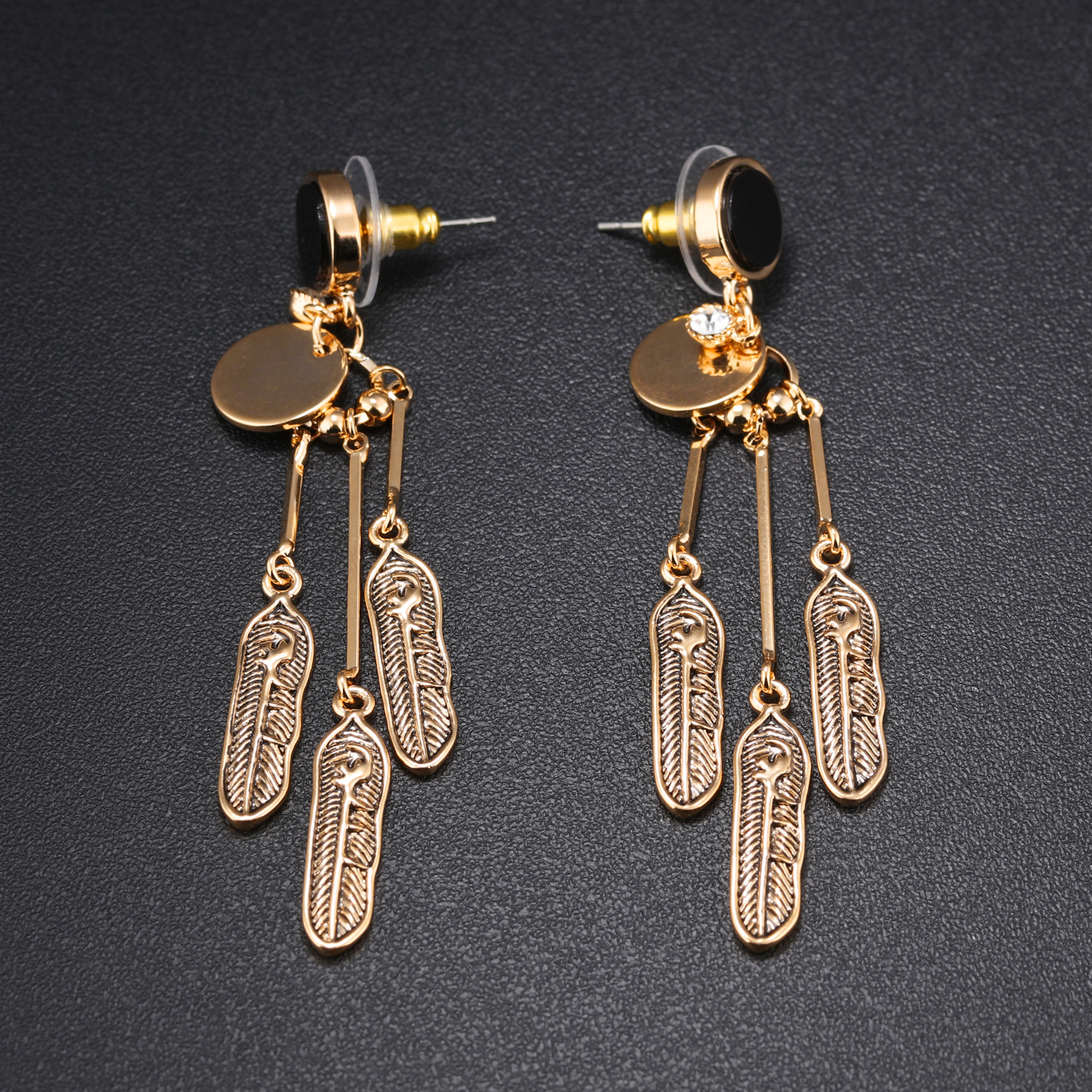 Personality Retro Wild Tassel Temperament Long Section Earring Ms Simple Leisure Earring
