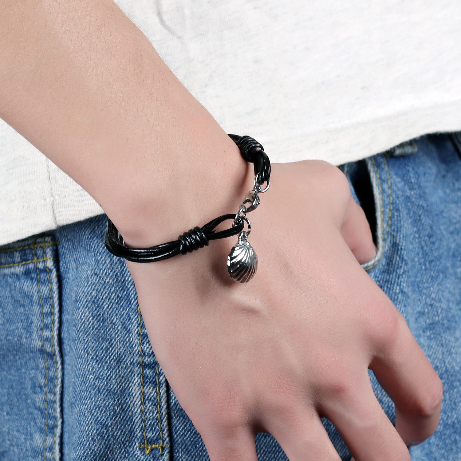 Western Style Titanium Steel Leather Rope Bracelet Men Fashion Leisure Bracelet
