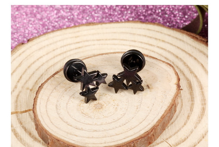 Men Titanium Steel Earrings Gold Plating Personality Simple Five-pointed Star Earring