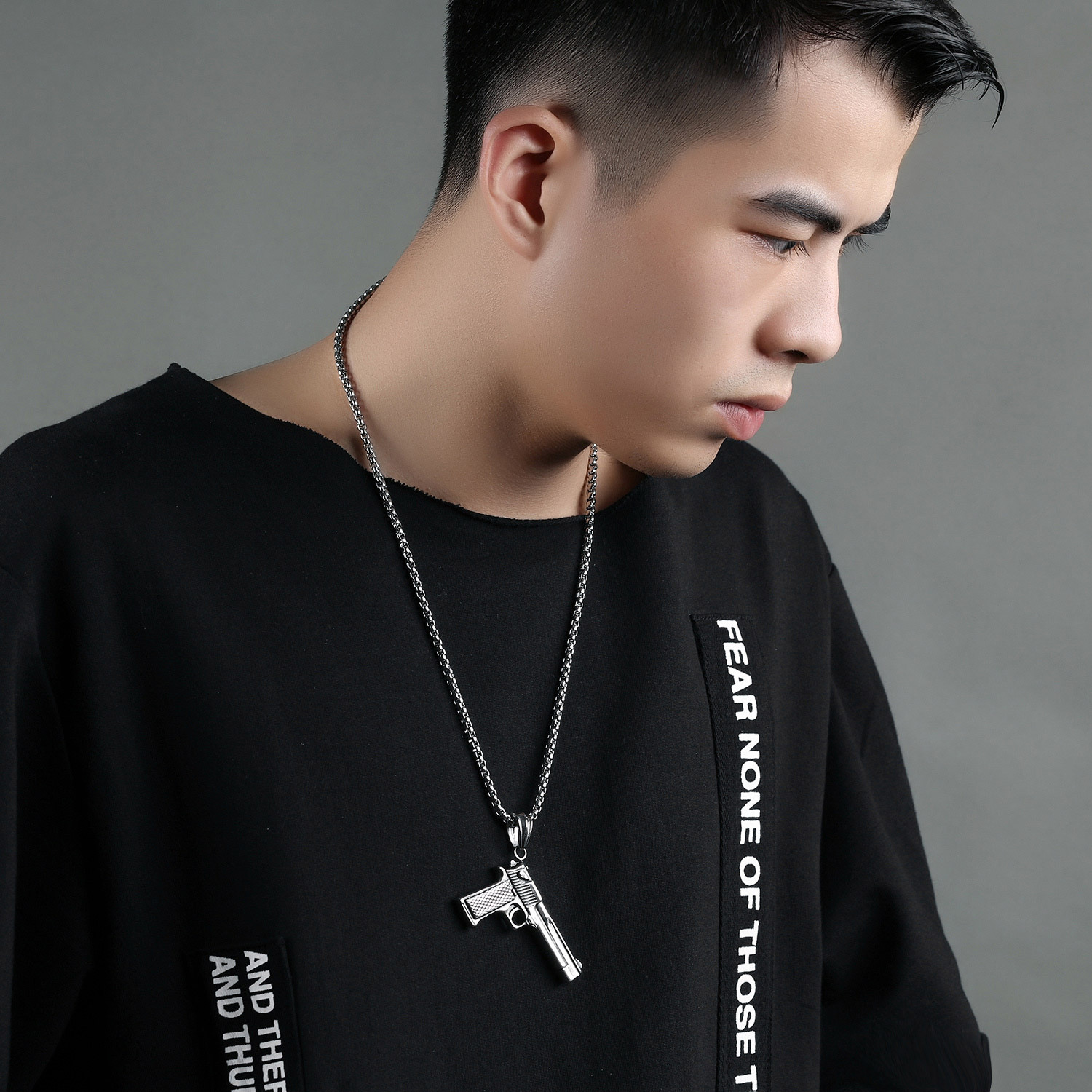 Fashion Western Style Titanium Steel Pistol Modeling Necklace Personality Hip-hop Accessories