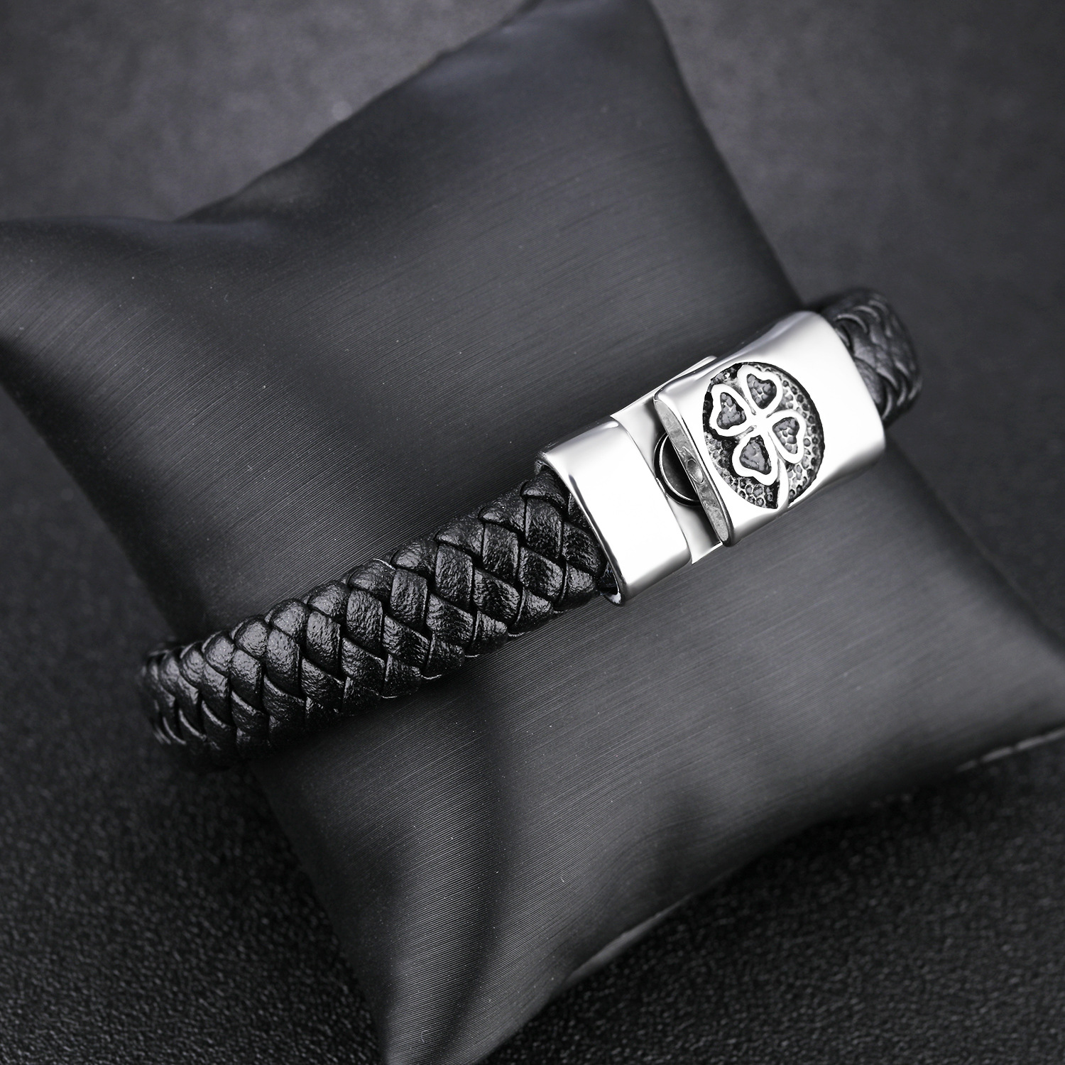 Fashion Retro Weave Jewelry Men Personality Titanium Steel Leather Bracelet