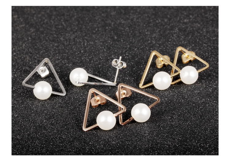 Ms Fashion Titanium Steel Earring Leisure Pearl Triangle Earrings