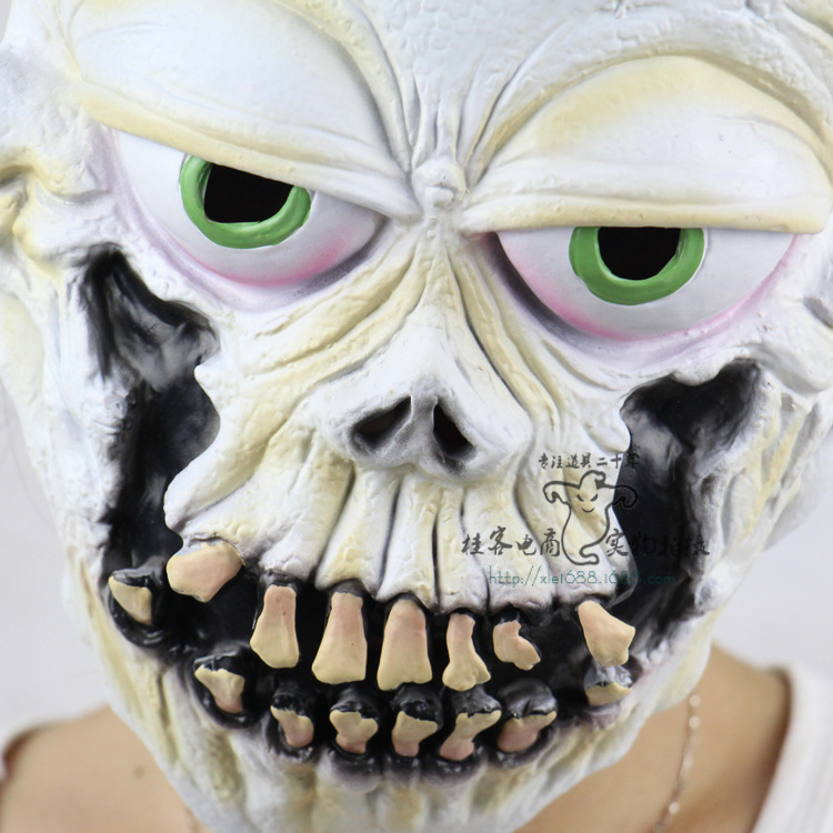 Buck Teeth Bad Luck Funny Skull Head Halloween Prom Props Funny Horror Ghosts Mask