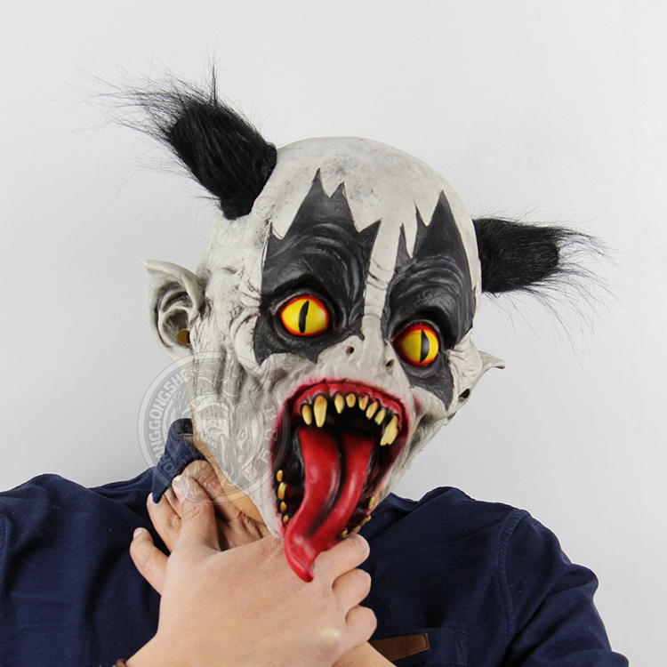 Variation Bat Clown Halloween Terror bar Prom Chamber Of Secrets Escape Props Scary Emulsion Mask