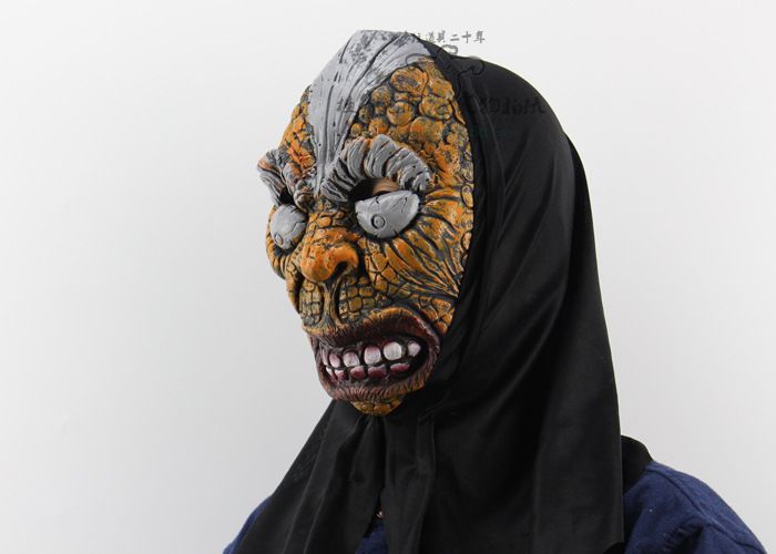 Terror Carp Essence Ghosts Halloween Haunted House Bar Whole People Props Animal Hedging Mask