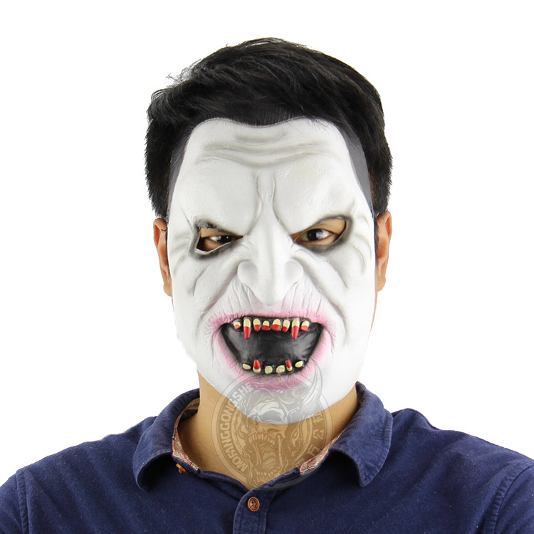 Terror Vampire Halloween Mask Chamber of Secrets Escape Dress up Scary Mask
