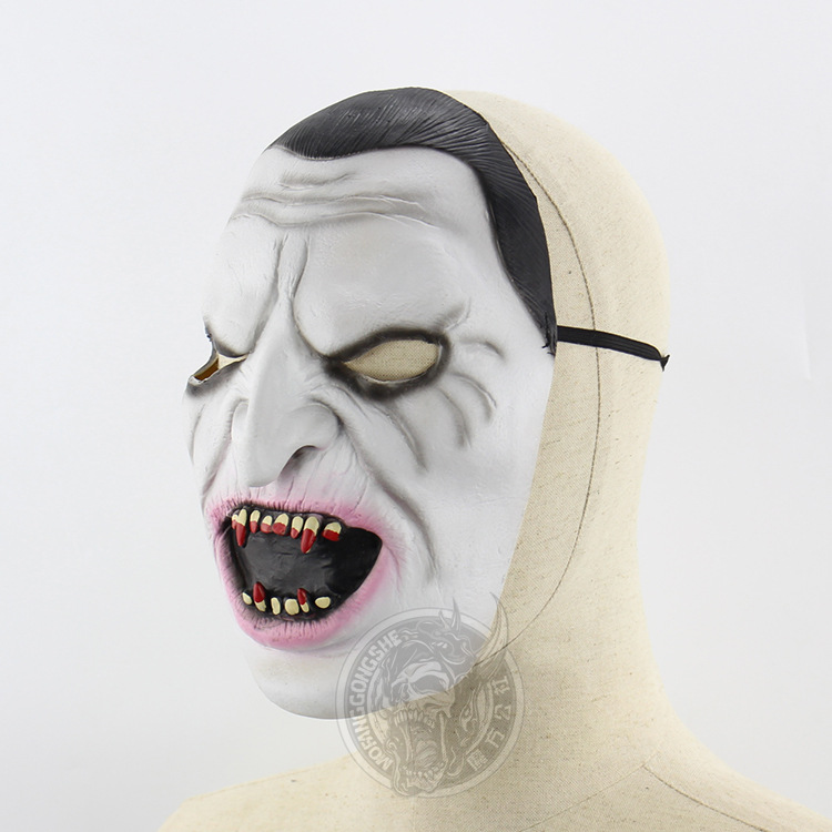 Terror Vampire Halloween Mask Chamber of Secrets Escape Dress up Scary Mask