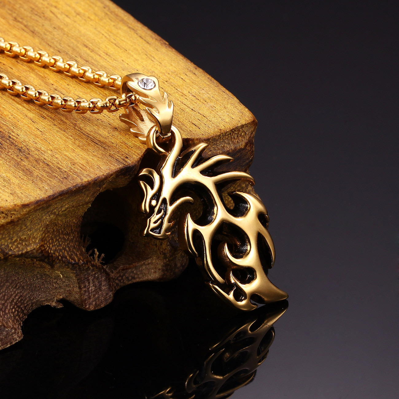 Western style personality trend Hollow Gold flame The dragon necklace Men Pendant