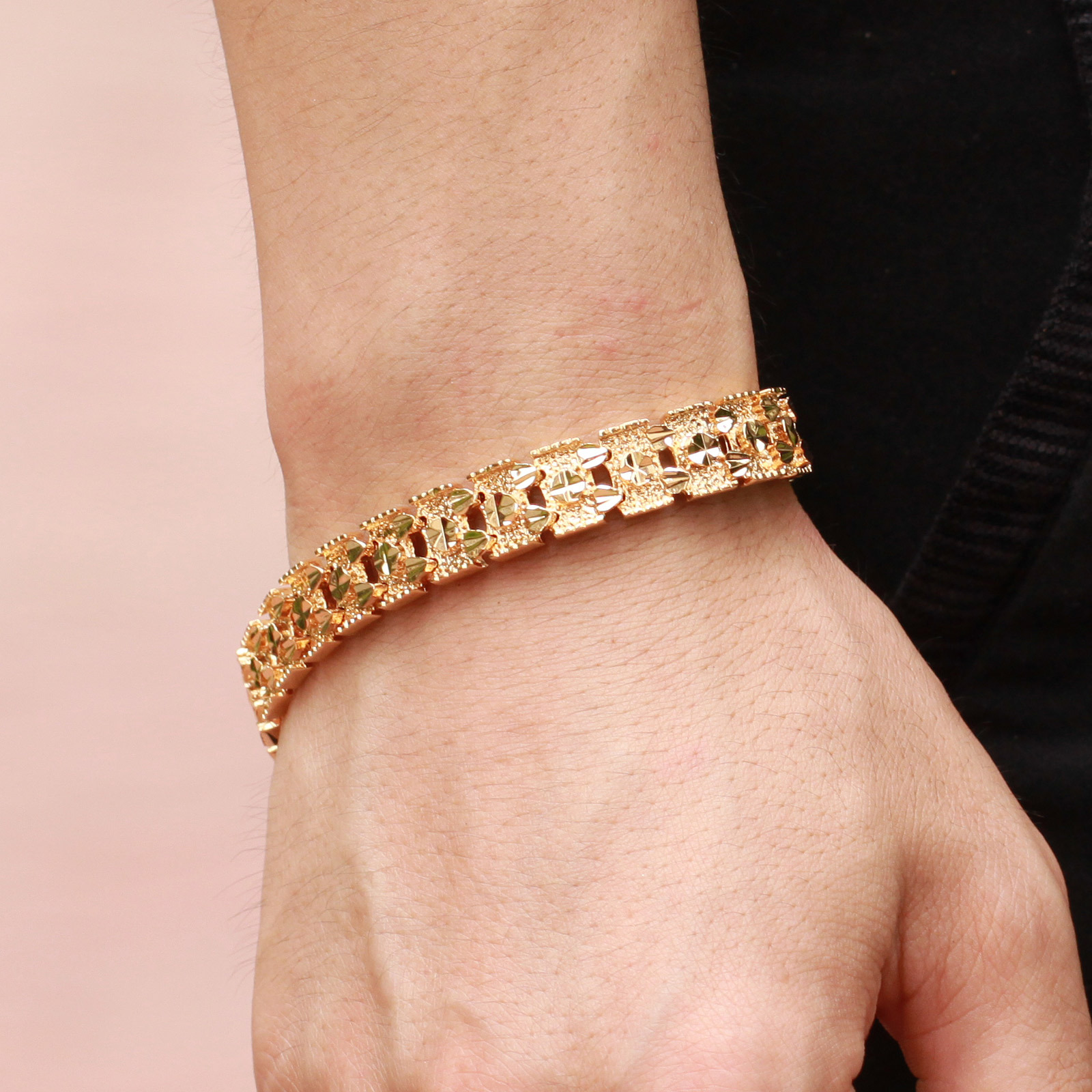 The New Listed Plated 18K gold Jewelry Personality Men Fashion Bracelet